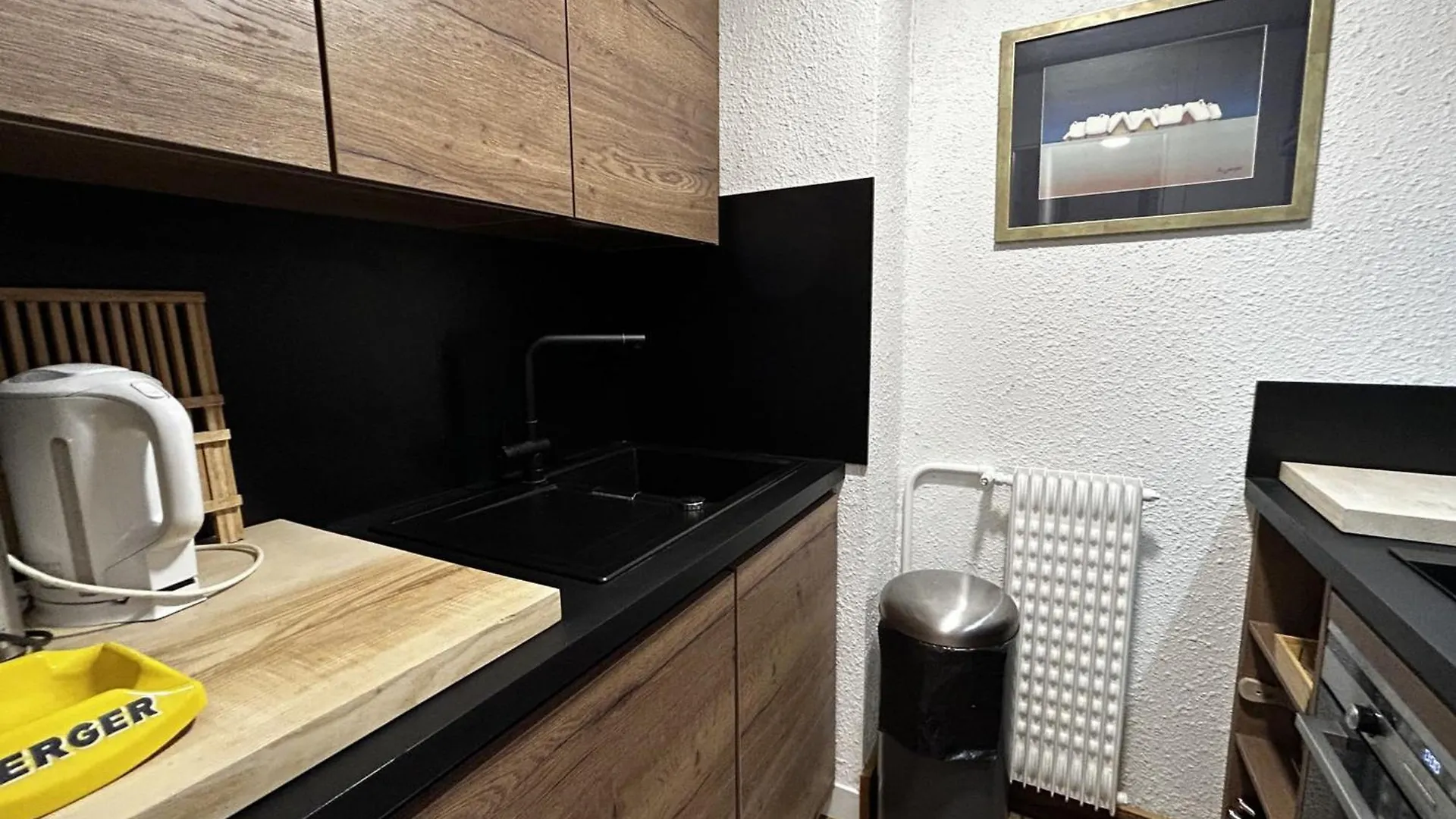 Appartement Au Pied Des Pistes Pour 4 Pers, Balcon Sud, Centre Des Menuires, Proche Commerces - Fr-1-452-184 Saint-Martin-de-Belleville
